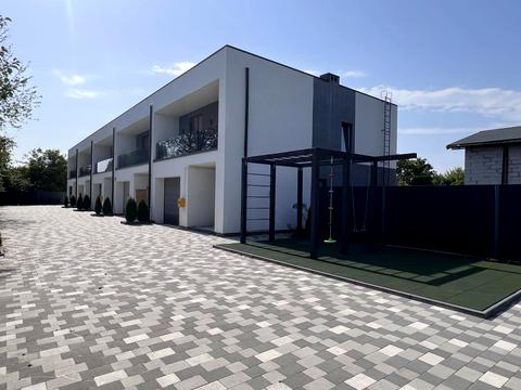 будинок за адресою смт. Брюховичі, Селищна, 4