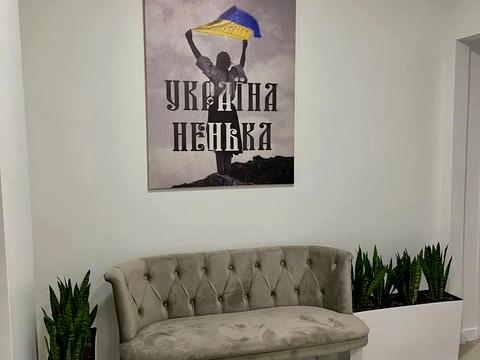 комерційна за адресою Дніпро, Князя Володимира Великого вул. (Плеханова), 7