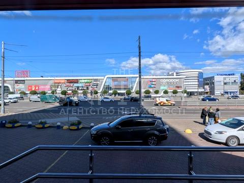 комерційна за адресою Степана Бандери просп. (Московський), 6