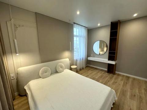 квартира по адресу Краснова ул., 4