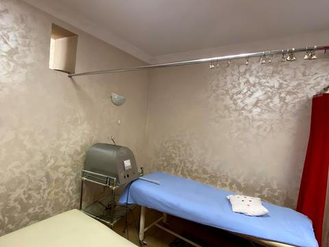 комерційна за адресою Інститутська вул., 6а