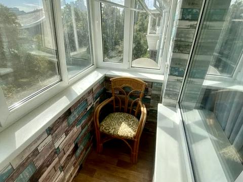 квартира за адресою Марії Приймаченко бульв. (Академіка Ліхачова), 4