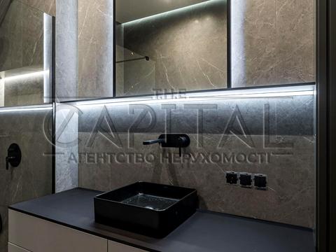 будинок за адресою с. Погреби, Козацька