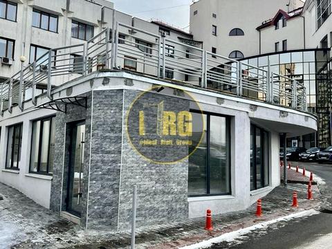 комерційна за адресою Госпітальна вул., 12