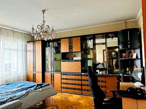 квартира за адресою Небесної Сотні просп. (Маршала Жукова), 87а