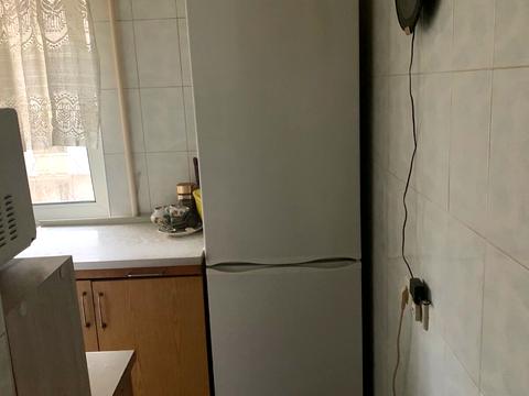комната по адресу Ореста Левицкого ул. (Академіка Курчатова), 18