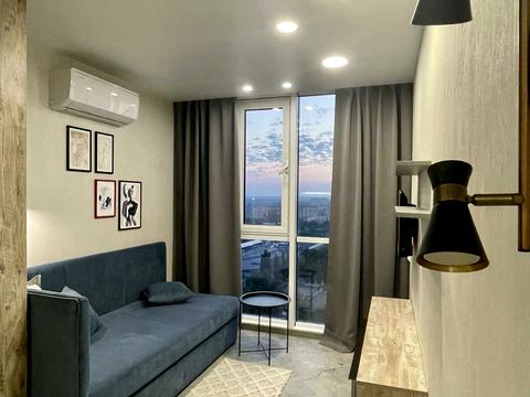 квартира за адресою Олега Мудрака вул. (Генерала Наумова), 1-Б