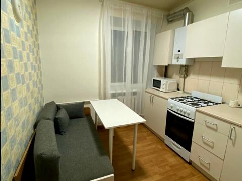 квартира за адресою Героїв Крут вул. (Фурманова), 3