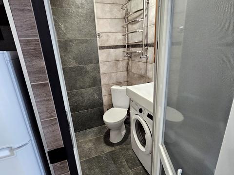 квартира за адресою Угорська вул., 2