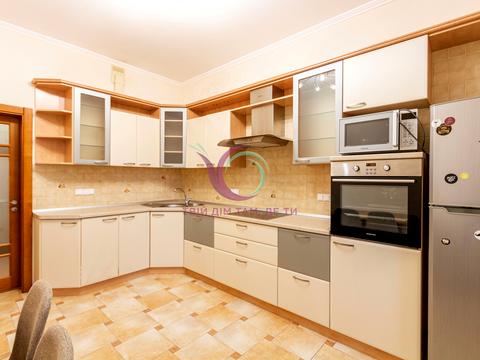 квартира за адресою Дмитрівська вул., 69