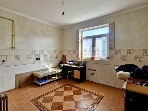 будинок за адресою Осіння, 17