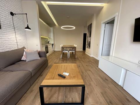 квартира по адресу Андрея Верхогляда ул. (Михайла Драгомирова), 20