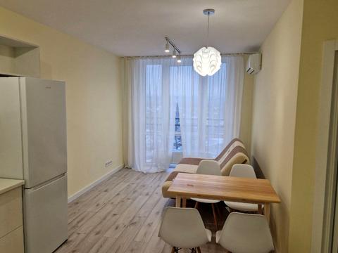 квартира за адресою Дніпровська набережна вул., 20-Б