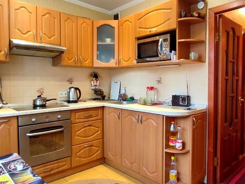 квартира за адресою Академіка Глушкова просп., 47