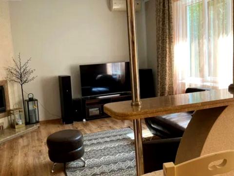 будинок за адресою Гребной Канал, 38