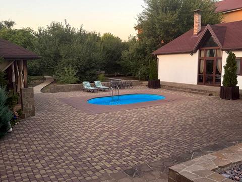 будинок за адресою Зарічна