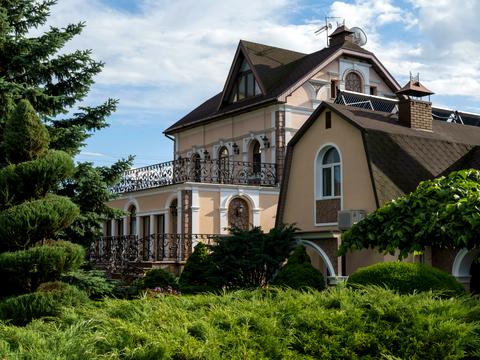 будинок за адресою Озерна, 2