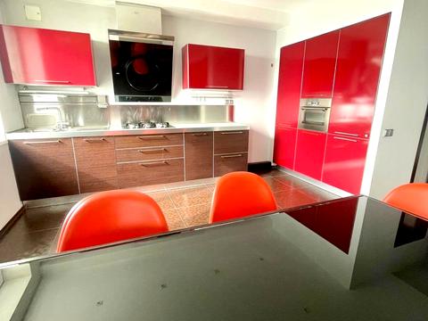 квартира за адресою Сергія Подолинського вул. (Благоєва), 7