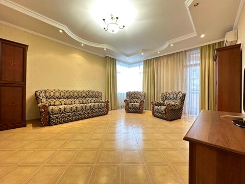 квартира за адресою Старонаводницька вул., 6-Б