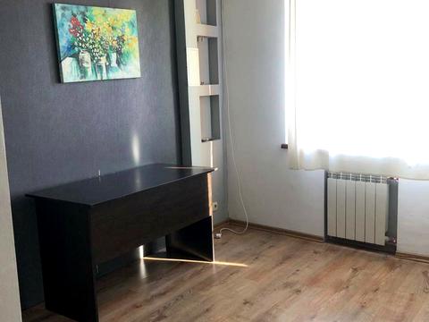 квартира за адресою Київ, Драгоманова вул., 25