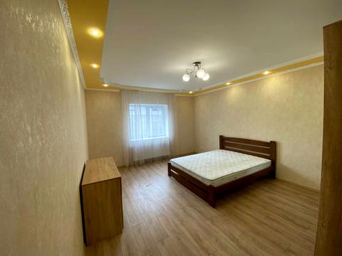 квартира по адресу Романа Андріюка, 7