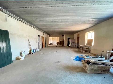 комерційна за адресою Боголюбова вул., 27а
