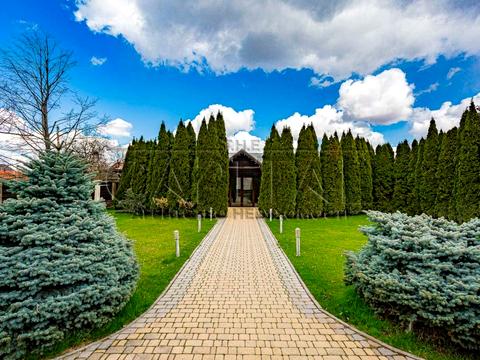 комерційна за адресою Бориспільський, 1