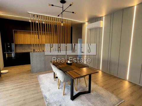 будинок за адресою с. Вишеньки, Єдності вул.