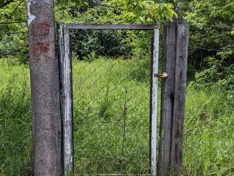 ділянка за адресою с. Дзвінкове, Грушевського, 10