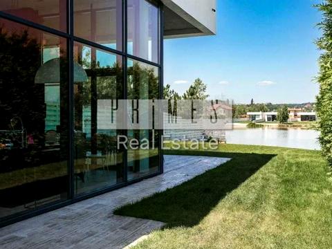 дом по адресу Виноградная ул.