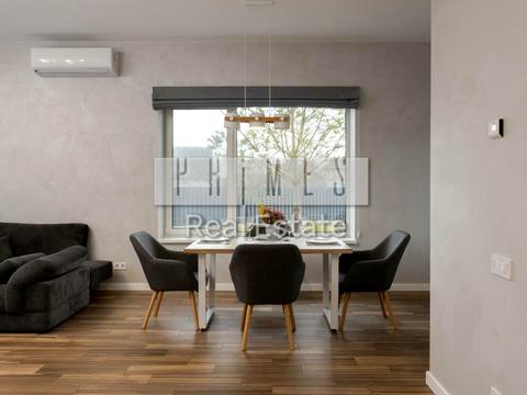 будинок за адресою Вишнева