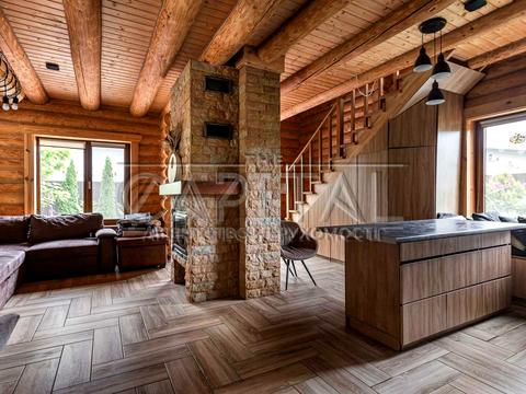 будинок за адресою Боброва