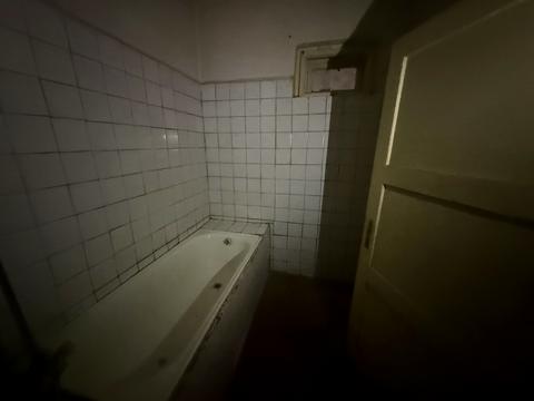 будинок за адресою Головна, 111