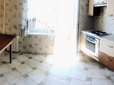 квартира за адресою Мостицька вул., 12