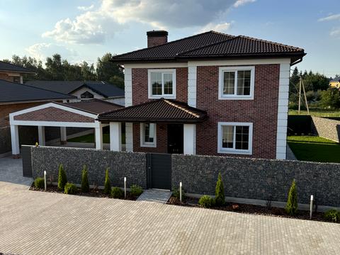 будинок за адресою Приозерна вул.