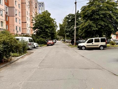 квартира за адресою Йорданська вул. (Лайоша Гавро), 9-В