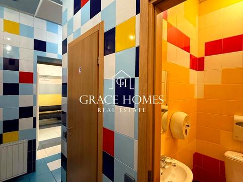 комерційна за адресою Саксаганського вул., 121