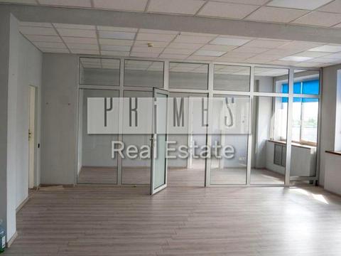 комерційна за адресою Лесі Українки бульв., 34