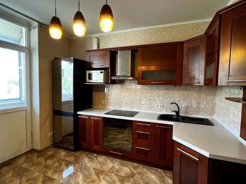 квартира за адресою Чорних Запорожців вул. (Короленка), 74