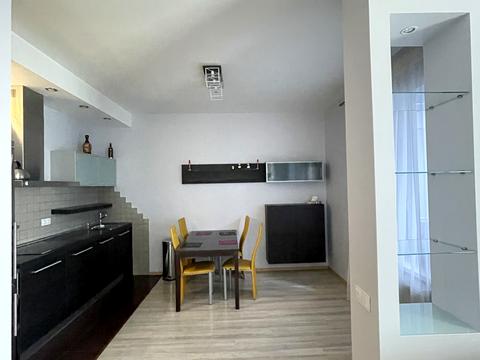 квартира за адресою Дмитрівська вул., 69