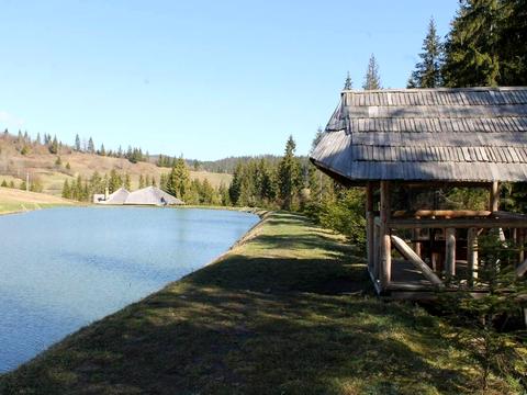 участок по адресу с. Хащованя, 