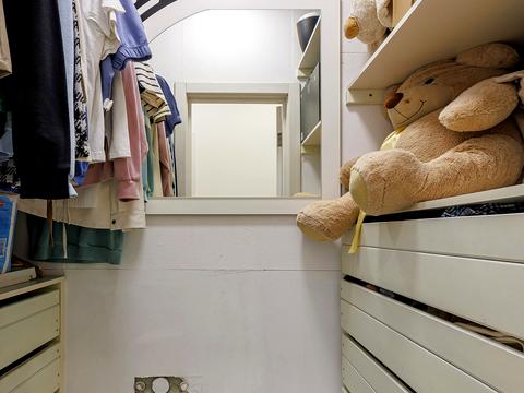 квартира по адресу Ясная ул., 25