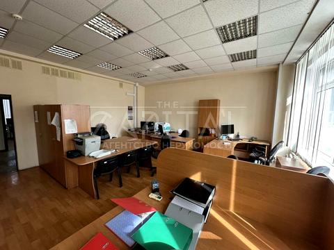 комерційна за адресою Кудрявський узвіз, 7