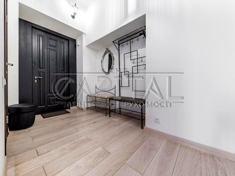 комерційна за адресою Лютеранська вул., 6