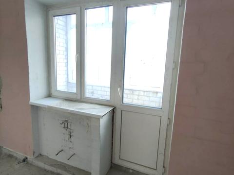 комерційна за адресою Тростянецька вул., 49