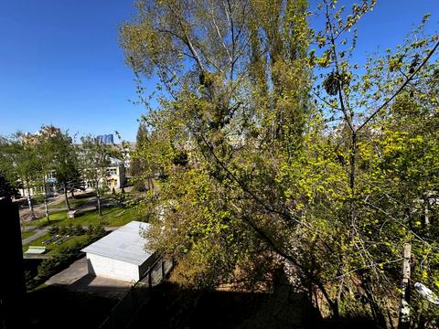 квартира за адресою Катерини Білокур вул., 6