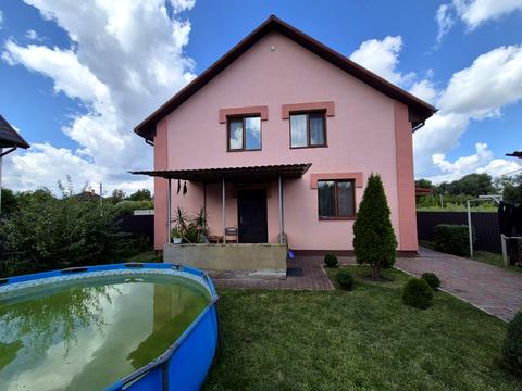 будинок за адресою с. Вишеньки, Центральна