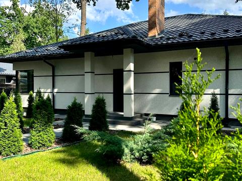 будинок за адресою Композиторів вул.