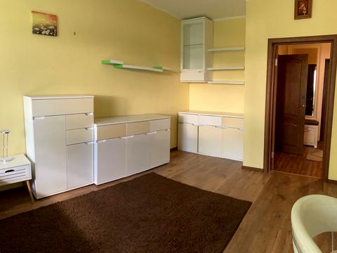квартира за адресою Сім'ї Кульженків вул. (Петра Дегтяренка), 33