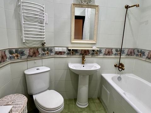 квартира за адресою Кубанської України вул. (Маршала Жукова), 33-А